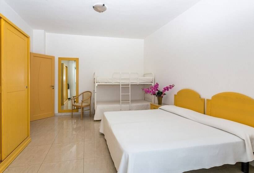 استودیوی سوپریور, Club Residence La Castellana