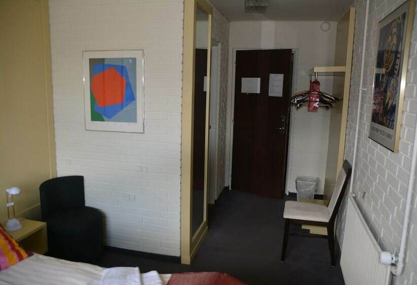 스탠다드 룸, Dolphin Hotel Annex