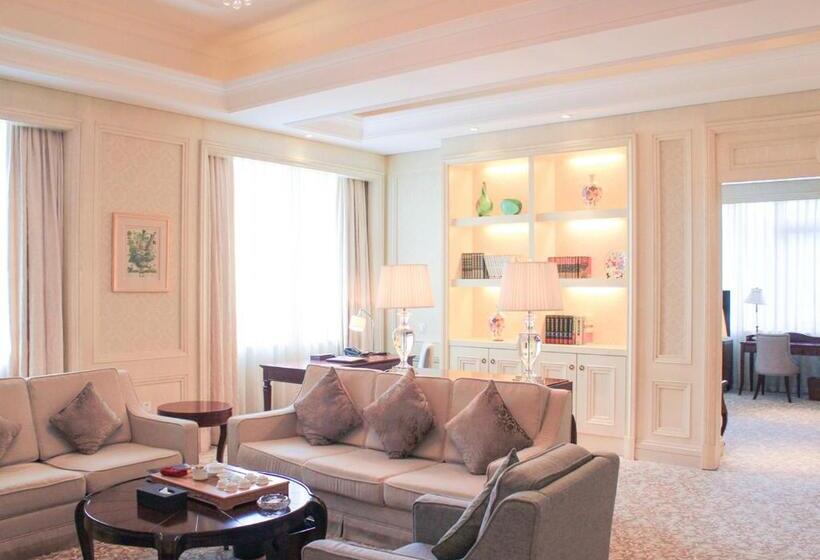 סוויטת אקזקיוטיב עם נוף לגינה, Carp Islet Resort Fuzhou