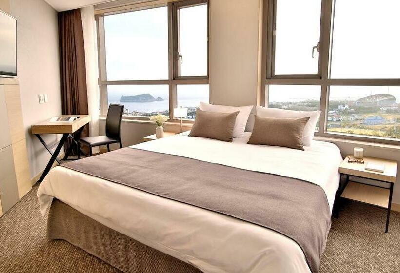 Номер Deluxe, Eastern Hotel Jeju