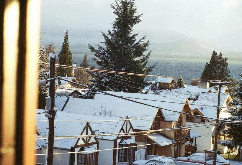 اتاق خانوادگی, Le Charme Con Parking