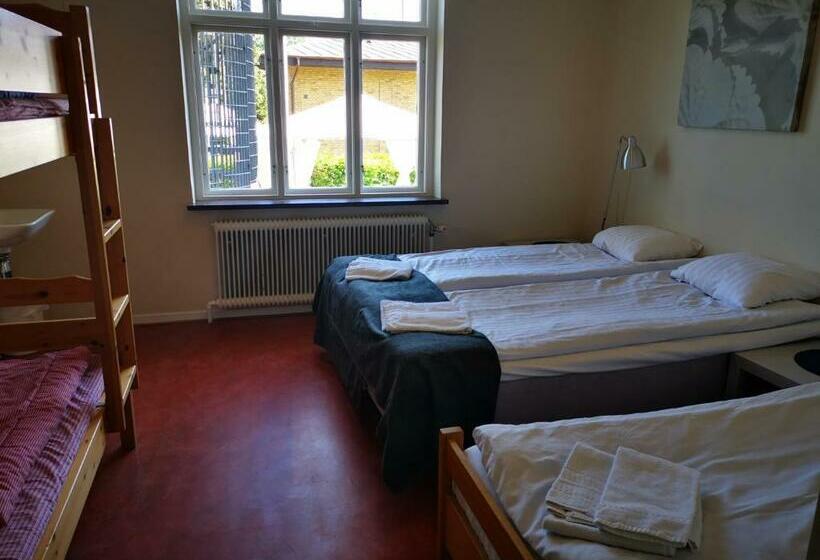 اتاق خانوادگی, åhus B&b Och Vandrarhem