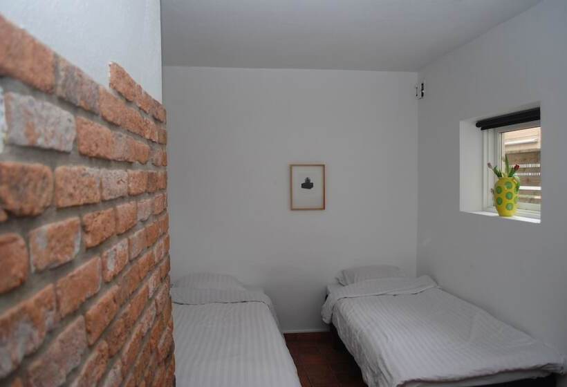 اتاق عادی, åhus B&b Och Vandrarhem