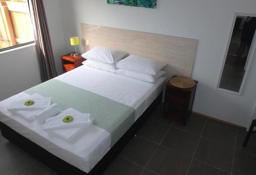 Апартаменты 2 Спальни, Nautilus Apartments