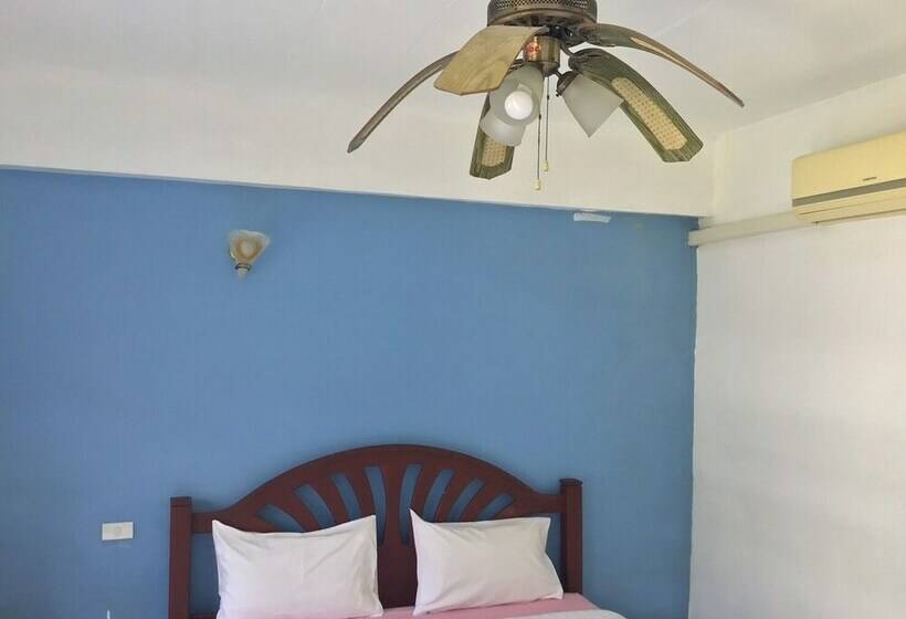 اتاق استاندارد, Baan Aunrak Koh Chang