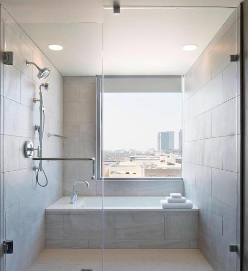 Люкс Executive Кровать Кинг, Renaissance Dallas At Plano Legacy West