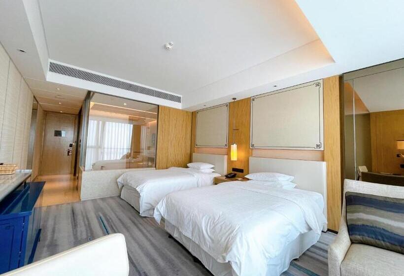 Номер Deluxe Вид на Город, Sheraton Zibo