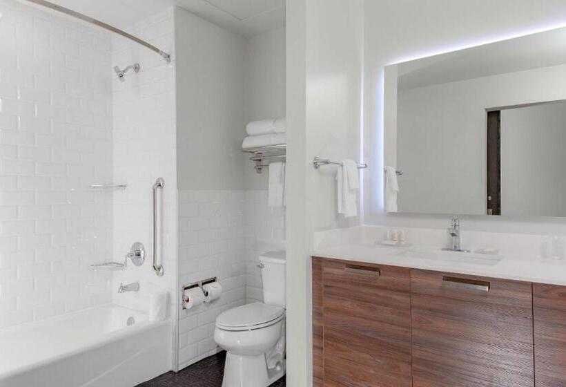 Люкс Кровать Кинг, Towneplace Suites By Marriott Dallas Downtown