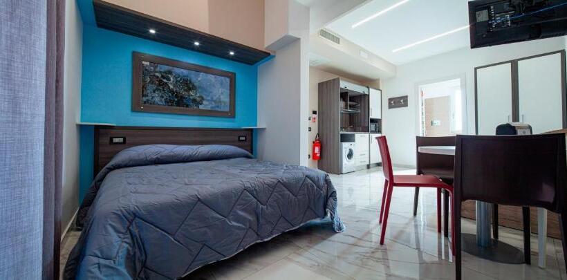 Апартаменты 1 Спальня Вид на Бассейн, Casa Vacanze Mariaelena   Momena