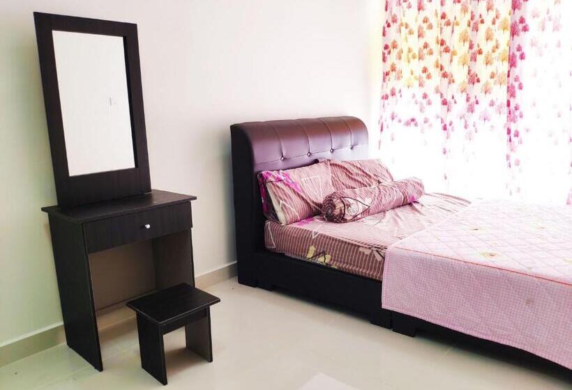 استودیوی استاندارد, The Core By Salaam Suites, Near Kip Mall