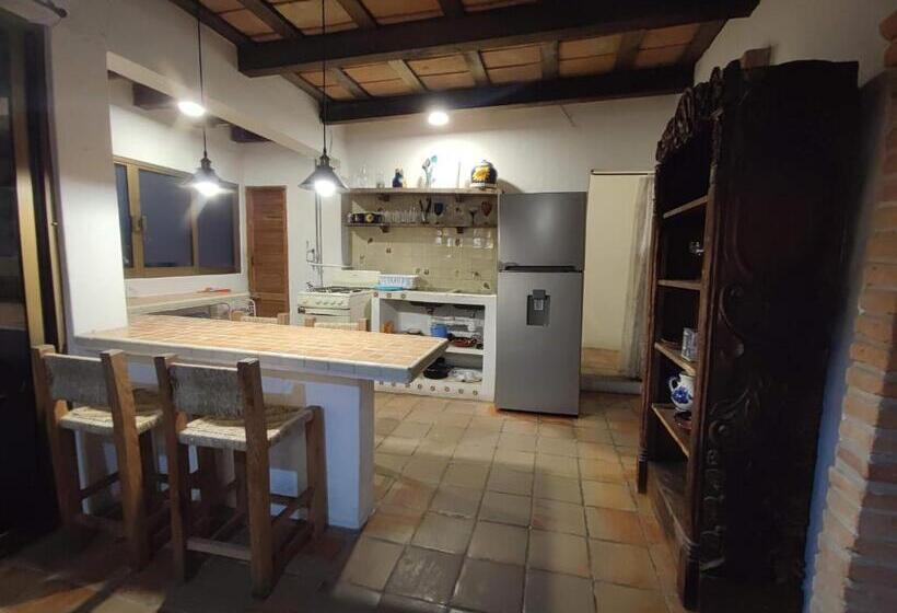 سوییت سوپریور با چشم‌انداز دریا, Casa Rey Sol Vallarta