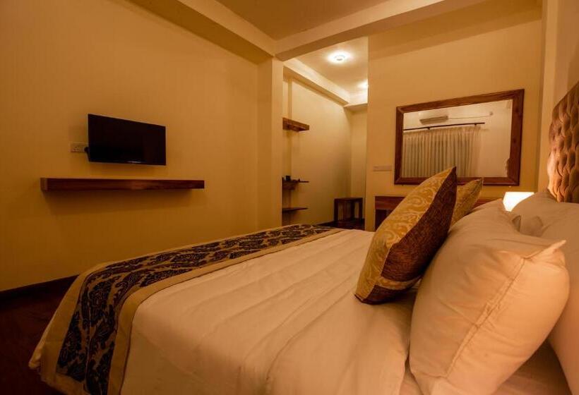 Номер Deluxe, Manthra Leisure