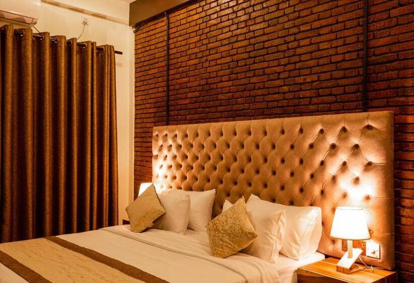 Номер Deluxe с Балконом, Manthra Leisure