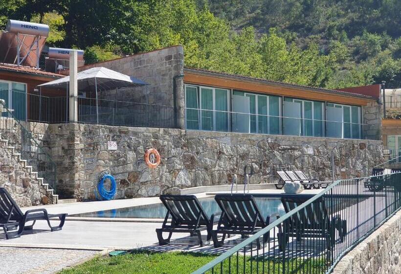 Апартаменты 2 Спальни, Condomínio   Casa Souto Do Monte