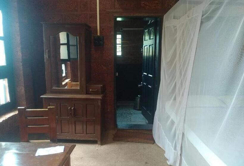 Трехместный Номер Superior, Konkan Nest Resort