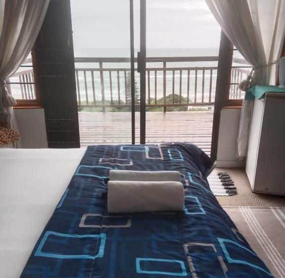 Номер Стандарт Вид на Море с Балконом, Bayview Guest House