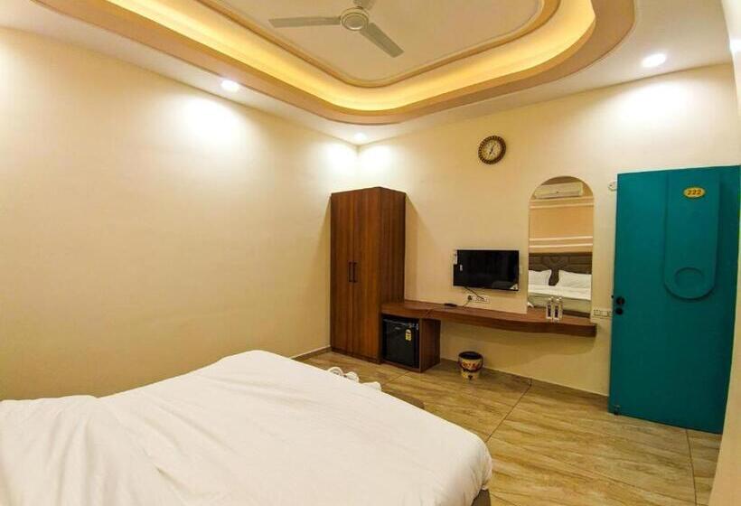 Номер Deluxe, The Royal Rivera Resort