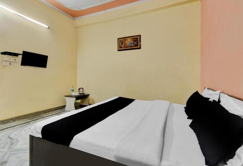 三人经典房间, Oyo Shree Ram Guest House