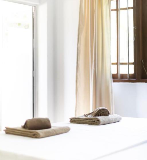 Номер Стандарт, Makai Surf House