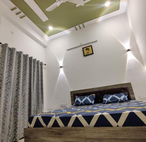 豪华房间, Neelkanth Prime Retreat, Kekri