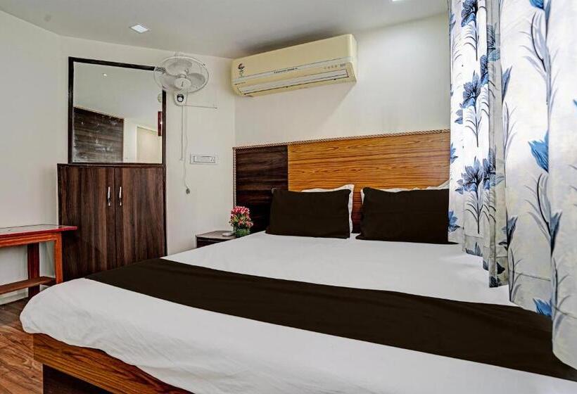 اتاق استاندارد, Collection O Hotel Kp