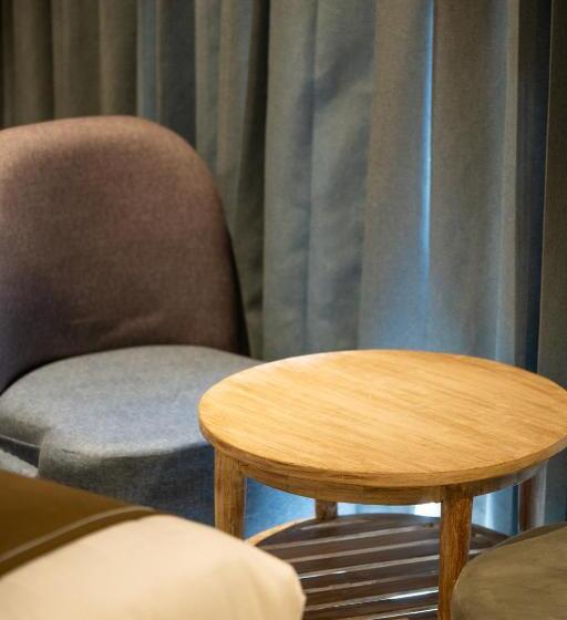 اتاق لوکس, Origin Boutique