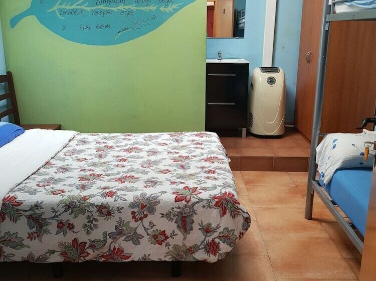 家庭间, Albergue Kortarixar