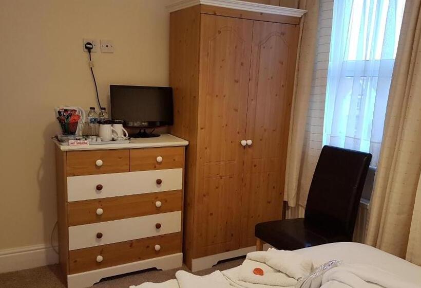 Quarto Estandar Vista Montanha, Agar House