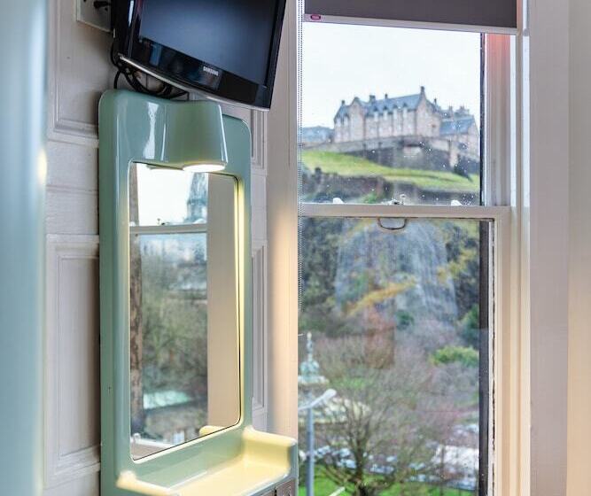اتاق استاندارد, Easyhotel Edinburgh