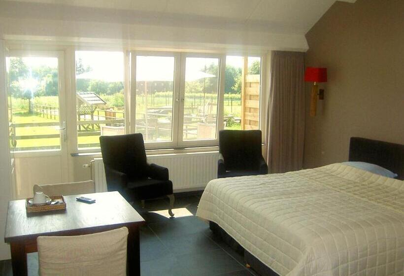 수피리어 스튜디오, B&b Roodbeekerhof