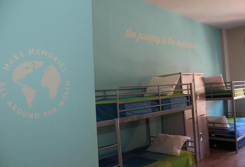 מיטה בחדר משותף, Hi San Diego Downtown Hostel