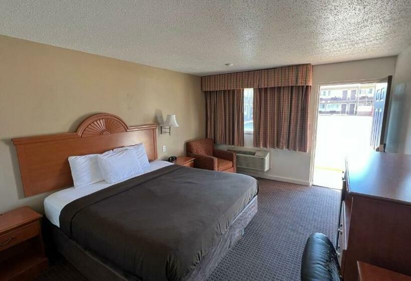 Quarto Standard Cama King, Rodeway Inn Terre Haute