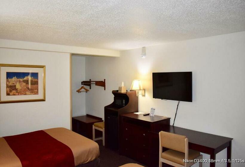 Quarto Standard Cama King, Rodeway Inn Terre Haute