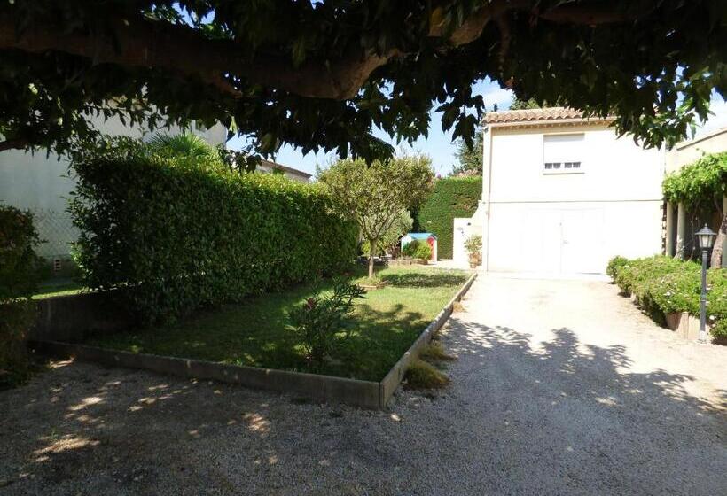 اتاق استاندارد با چشم‌انداز باغ, Chambre D Hôtes Entre Provence Et Camargue