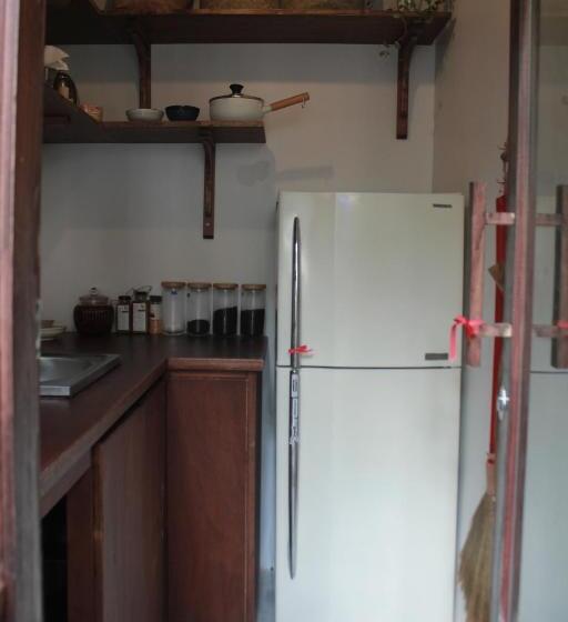 اتاق استاندارد با وان آب گرم, Me Home