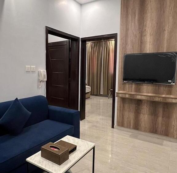 침실 3개 아파트, Park Plus Served Apartments