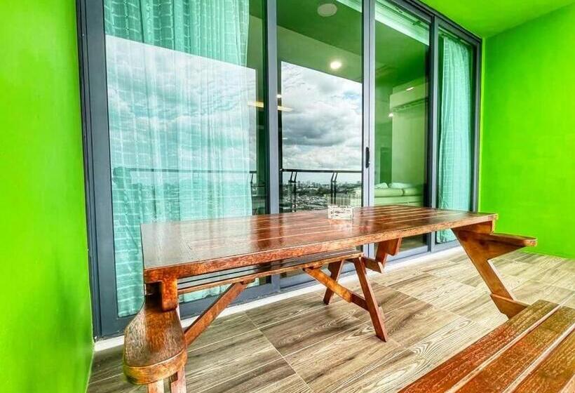 Апартаменты 3 Спальни, Cozy Homestay Vivacity Megamall
