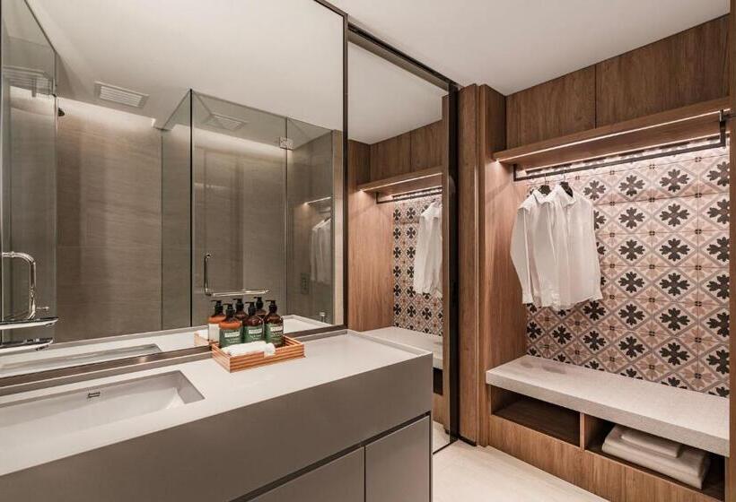 Номер Стандарт, Crowne Plaza Penang Straits City By Ihg