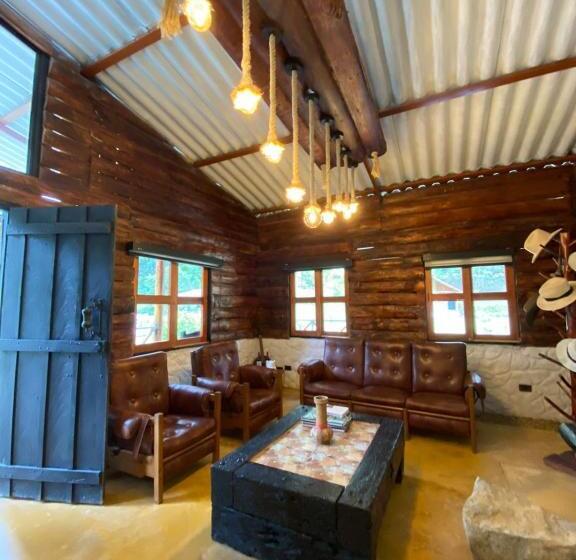 带2个卧室的别墅, Riverside La Masía Eco