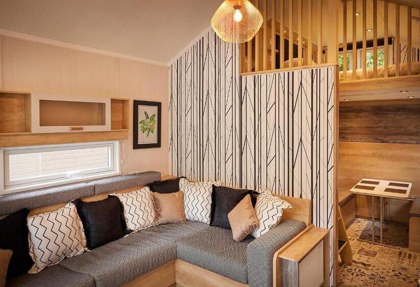 Дом 1 Спальня, Stratheck Holiday Park