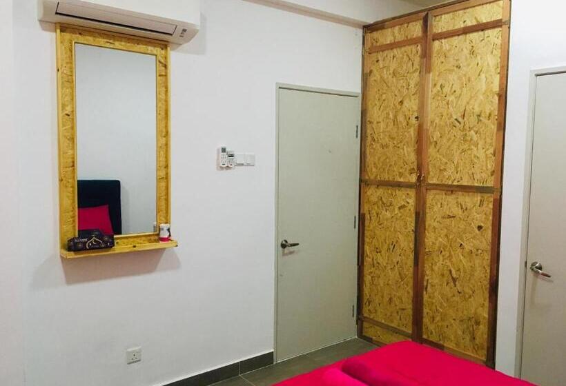 مجموعه ویستا شهر, The Pine House @ Troika Kb