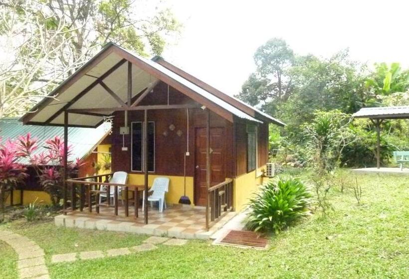اتاق سوپریور سه تخته, Cheers Garden Chalet