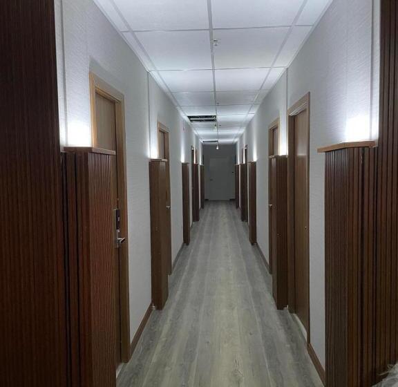 Полулюкс, Kekehyu Business