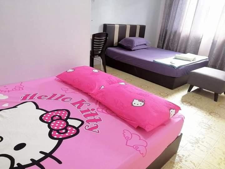 Семейный Номер, Happy Bentong Guest House