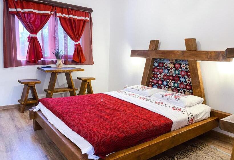 Номер Стандарт, Pensiunea Casa Hărăbor