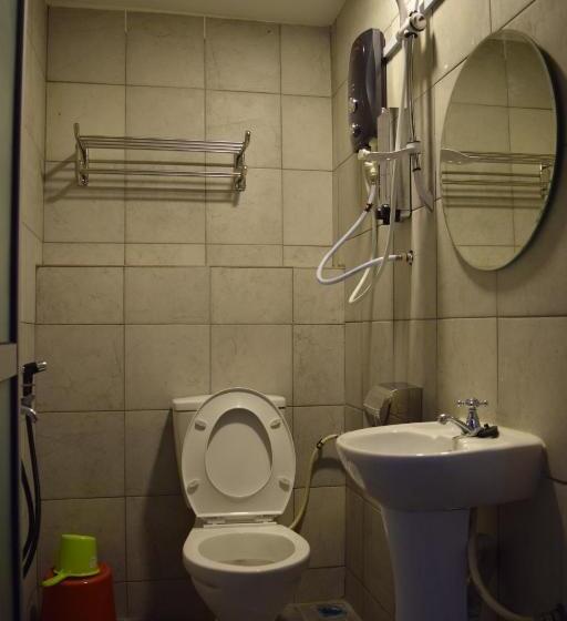 Номер Deluxe, Times Traveller Lodge 2