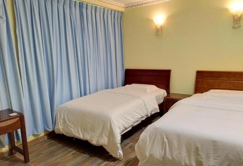 デラックスルーム, Uncle Ho Motel