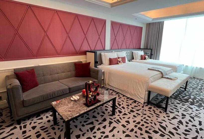 اتاق سوپریور خانوادگی, Resorts World Genting   Crockfords