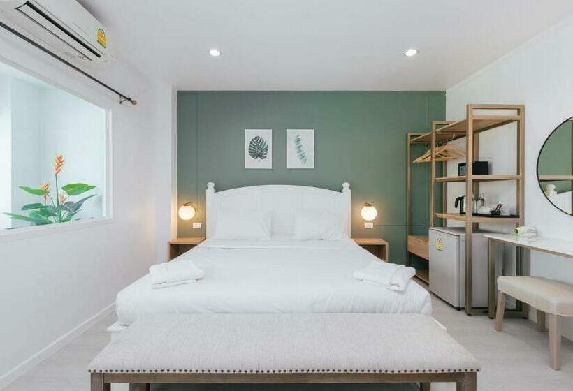 Deluxe-huone, Baan Sutra Guesthouse