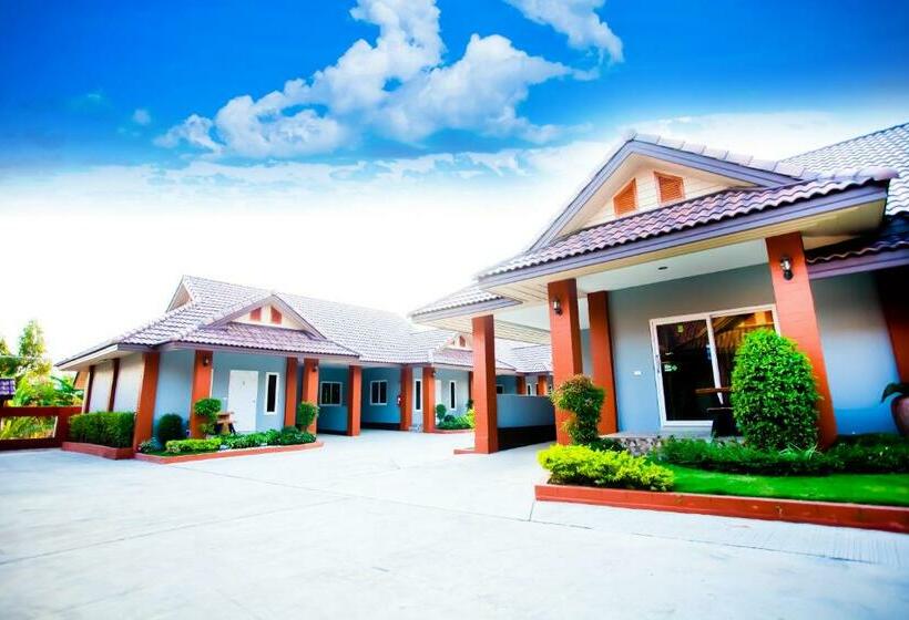 سوییت, Benwadee Resort Pattaya